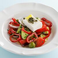 Греческий салат в Терраса