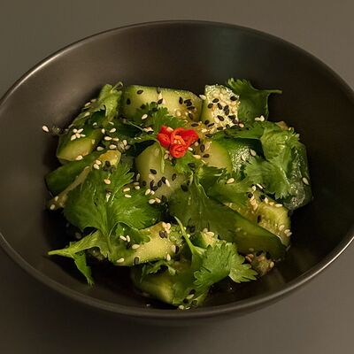 Салат Битые огурцы в Алтаргана по цене 419 ₽