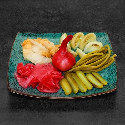 Домашние соленья в Чайхана Восток № 1 по цене 840 ₽