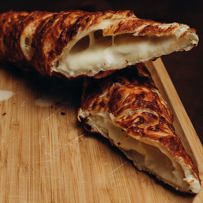 Хачапури на шампуре в The Кухня по цене 470 ₽