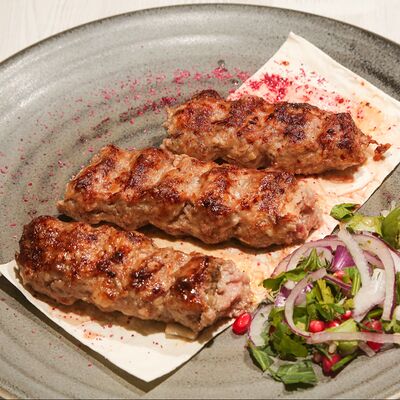 Люля-кебаб из телятины в Троя по цене 780 ₽