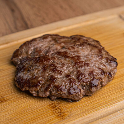 Котлета из говядиныв BAD & BOY BURGER по цене 210 ₽