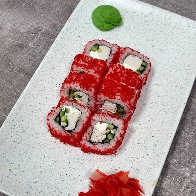 Ролл Калифорния с креветкой в Бистро 24 на Шамиля по цене 336 ₽