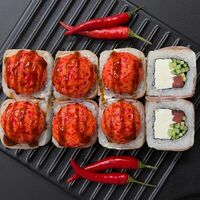 Запеченный ролл с беконом в Моремания Food