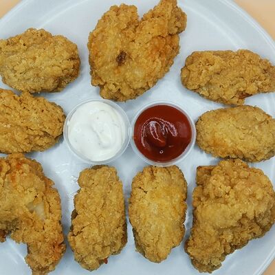 9 Куриных крылышек в панировке (легкая остринка) в ШАУРМА ОТ ДЯДИ ВАГИ по цене 899 ₽