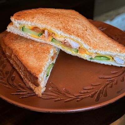 Сэндвич Курица в Чердак по цене 400 ₽