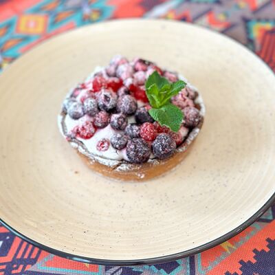 Тарталетка ягодная в Навруз по цене 250 ₽