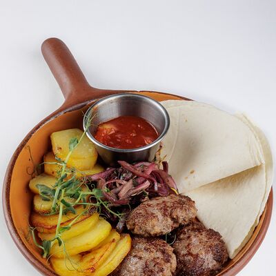 Котлеты по - турецки в Пинта по цене 2990 ₸