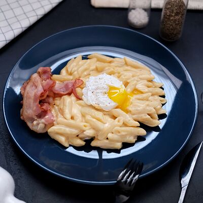 Горячее блюдо на выбор в GurManBox по цене 319 ₽