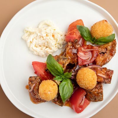 Салат с баклажанами в CRAFT COFFEE по цене 700 ₽