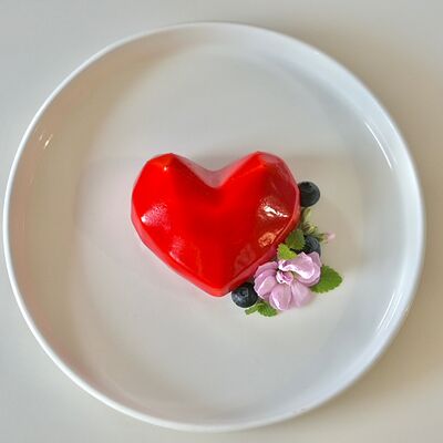 Любовь - это в Bucho по цене 400 ₽