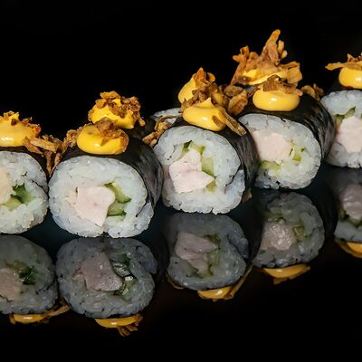 Чикен ролл в Марко пицца по цене 320 ₽