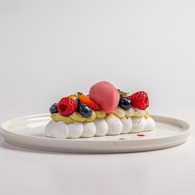 Подруга Павловой в Studio по цене 470 ₽