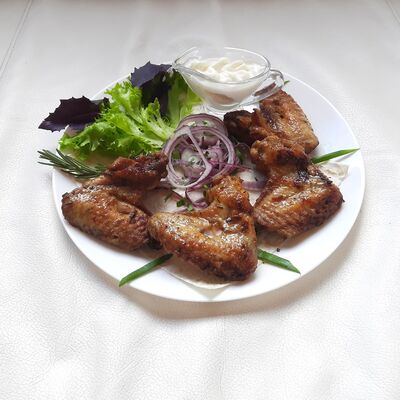 Шашлык из куриных крыльев в Шашлык Хаус по цене 510 ₽