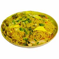 Чикен хакка нудлз (китайская лапша с курицей) в Devi Cafe