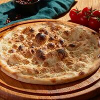 Фокачча с песто и пармезаном в Liman