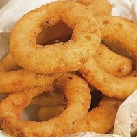 Луковые кольца в Луиджи & Тосё