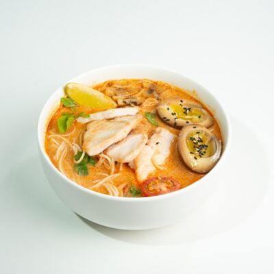 Том-ям Рамен с курицей в ЁБИСАН по цене 1069 ₽