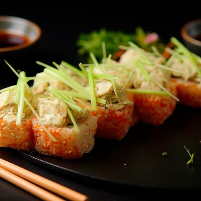 Ролл Фламинго в АКАРИ SUSHI по цене 621 ₽