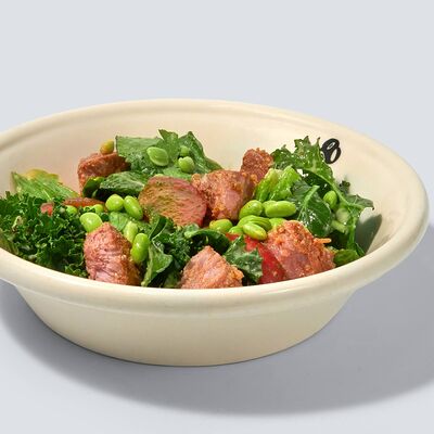 Салат с тунцом конфи и бобами эдамаме в Masa Madre по цене 1150 ₽