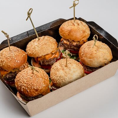 Бургер пати в Bambini bar по цене 2650 ₽