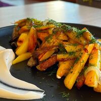 Картофель жареный с грибами в Марбелья