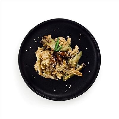 Тори но шиитаки сарада в Nishiki по цене 479 ₽