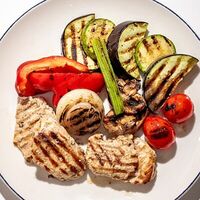 Куриное филе с овощами гриль в Semplice