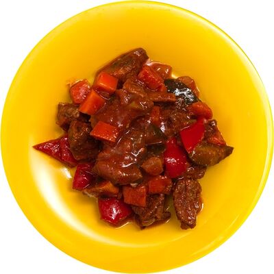 Гуляш фирменный в Солнечный день по цене 264 ₽