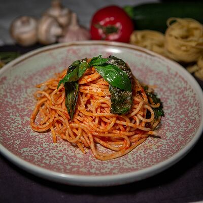 Паста Черри-базилик в Гриль house по цене 375 ₽