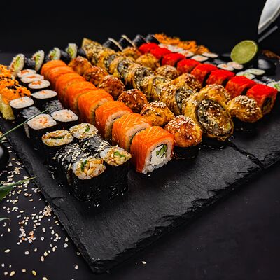 Сет Большой Сочи в Ёжкин ролл по цене 4199 ₽