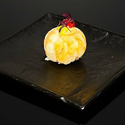 Суши болл с креветкой в Бейкер суши по цене 299 ₽