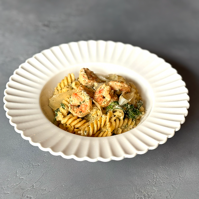 Паста с креветками и шпинатом в Чайхана Баранжар по цене 765 ₽