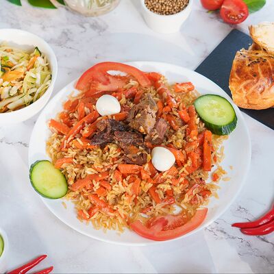 Плов по-самаркандски в Чайхона Вадуд по цене 670 ₽