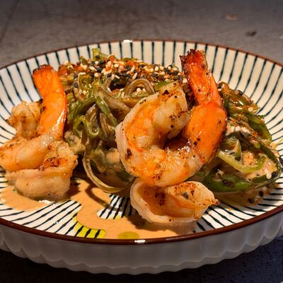 Кайсо с авокадо гриль и креветкой в Kazoku по цене 890 ₽