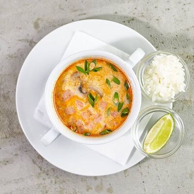 Том ям с креветкойв Паблик Бар по цене 470 ₽