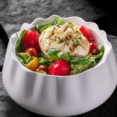 Салат Буррата в К43 по цене 975 ₽