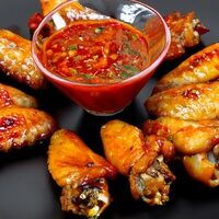 Куриные крылышки с соусом чили в Пери Шашлыки