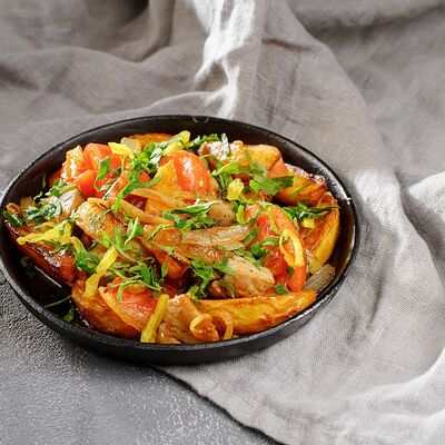 Жаркое с курицей в Бабка Тарахто по цене 655 ₽