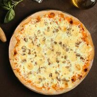 Пицца Четыре сыра в Семья Плюс