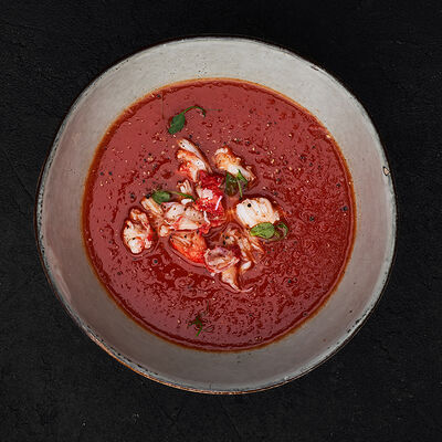 Томатный суп с крабом в Mojo по цене 490