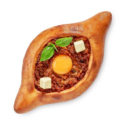 Хачапури по-аджарски Болоньезе в Старик хинкалыч по цене 540 ₽