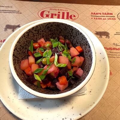 Салат Винегрет в Кафе Mister & Missis Grille по цене 90 ₽