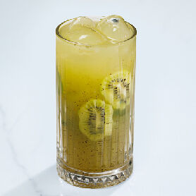 Киви - Яблоко в Vaffel Норвежские вафли, завтраки, кофе по цене 420 ₽