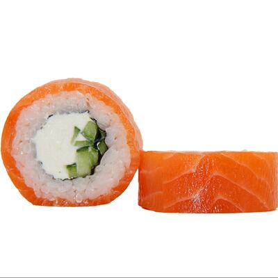 Филадельфия люкс с огурцом в Киото Суши по цене 584 ₽