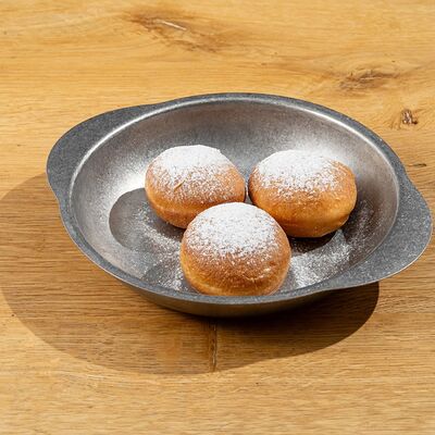 Пончик со сливочным соусом в 321 Club by Novikov по цене 180