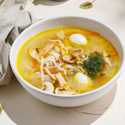 Домашний суп-лапша с курой и грибами в Мангал&Грузия по цене 580 ₽