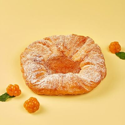 Слойка с морошкой в ЛюдиЛюбят по цене 136 ₽