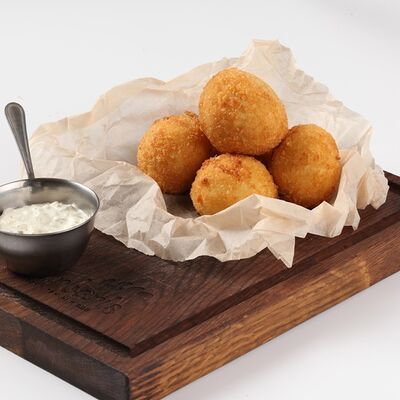 Картофельные крокеты с курицей в Барбарис по цене 380 ₽