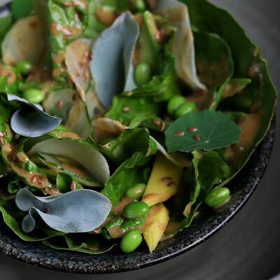 Зелёный салат в Zuka по цене 810 ₽